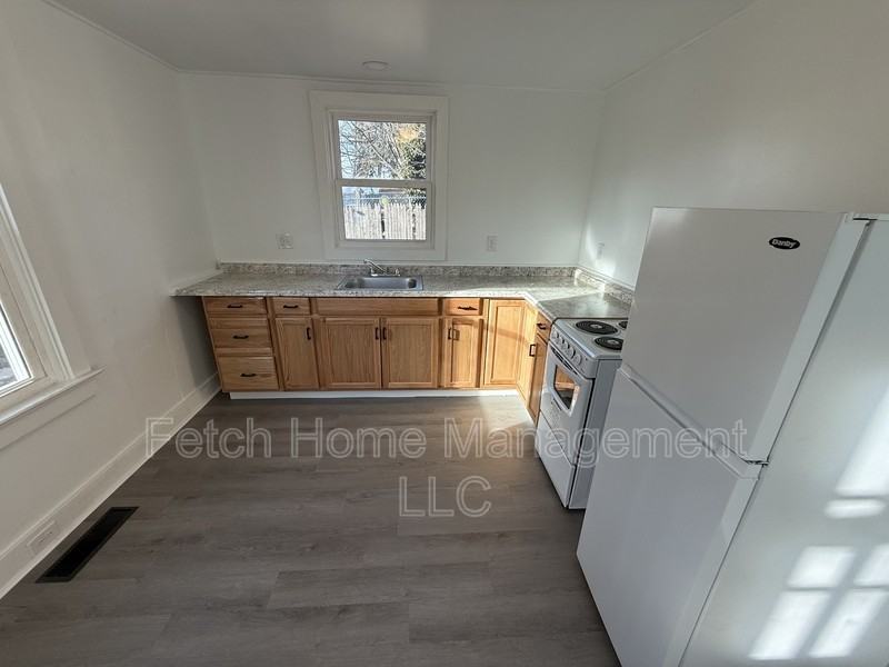 13 Hager St - Photo 3 of 26