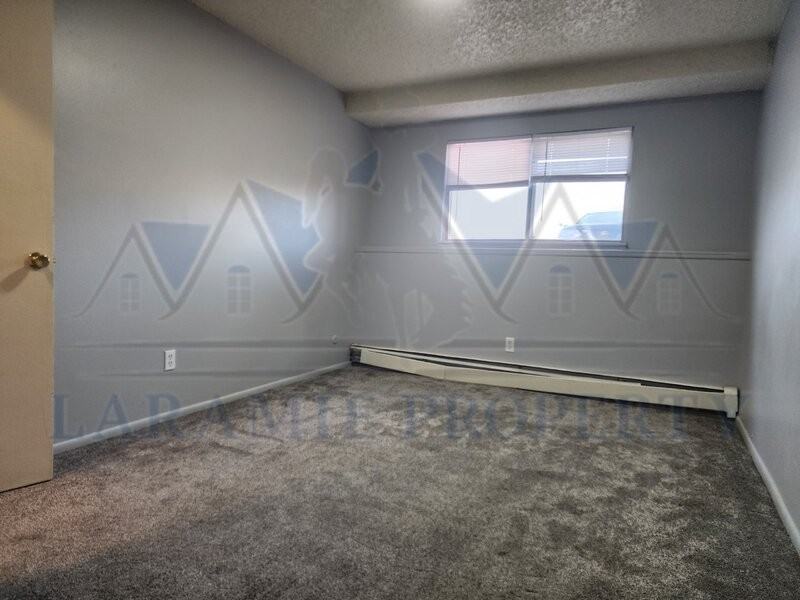 2310 E Garfield St #A6 - Photo 4 of 11