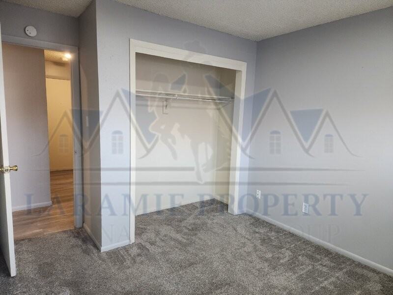 2310 E Garfield St #A6 - Photo 5 of 11