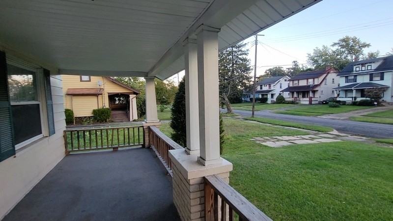 340 E Judson Ave - Photo 3 of 13