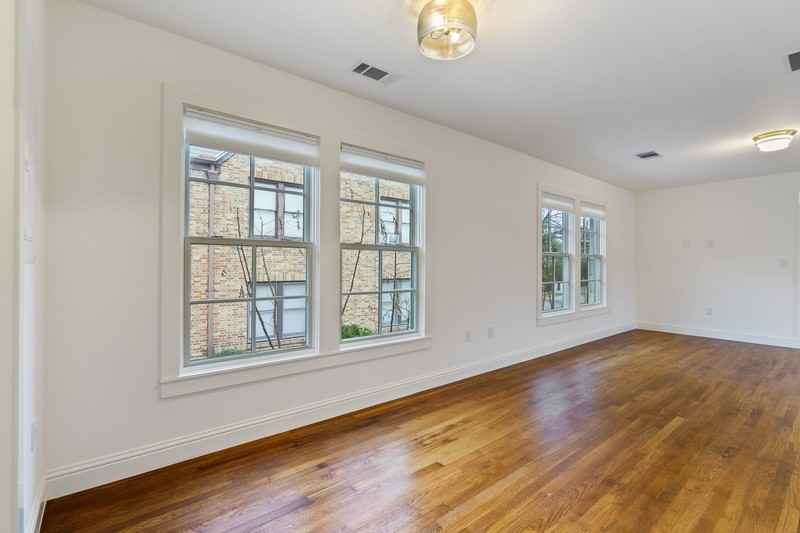 1508 Woodlawn Blvd - Photo 7 of 23