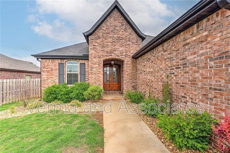 4109 Sw Stonewood Ter - Photo 3 of 7