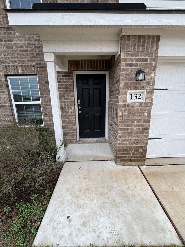132 Stratton Ln - Photo 3 of 26