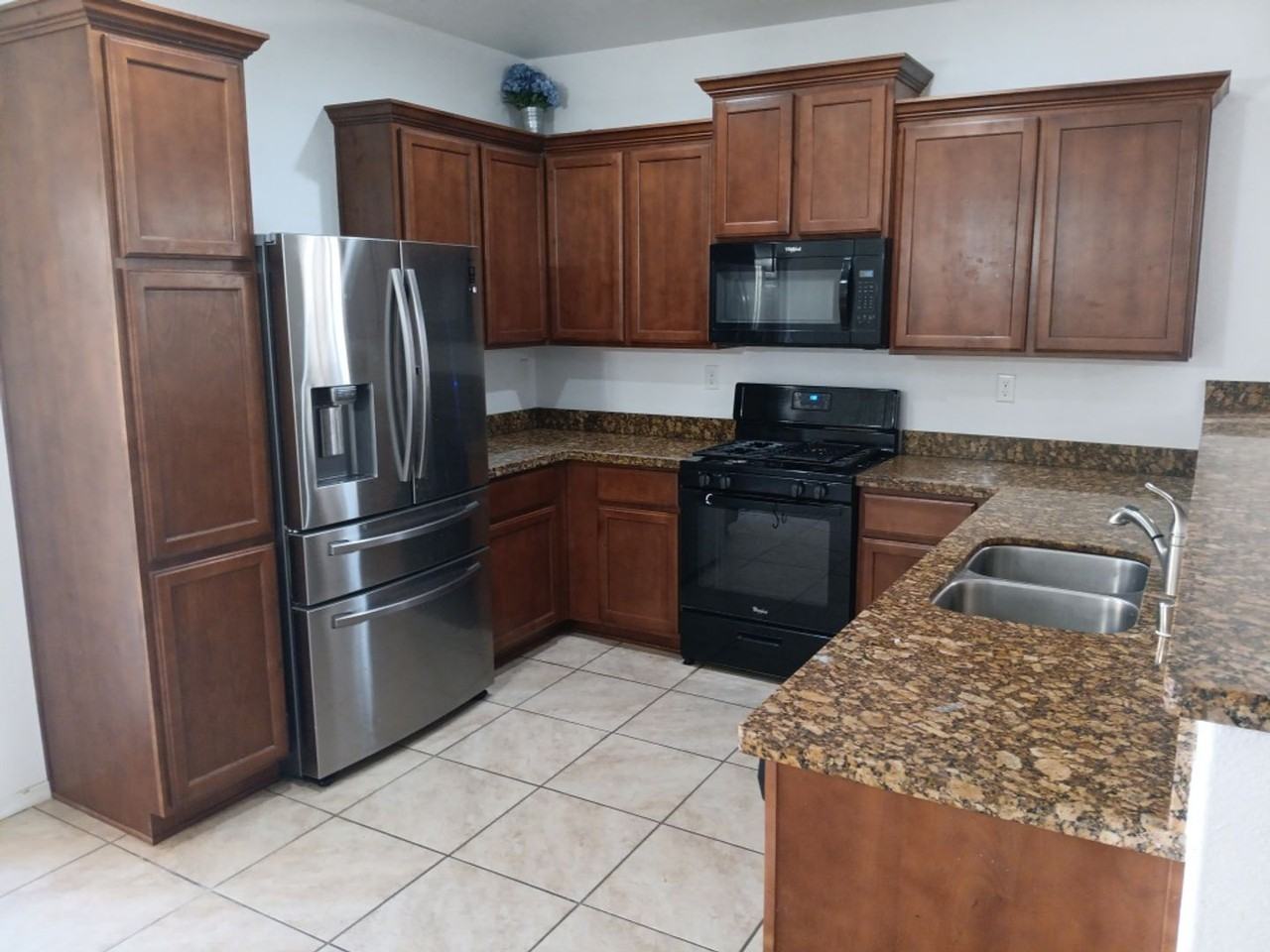 6229 Nacional Rd Nw - Photo 3 of 5