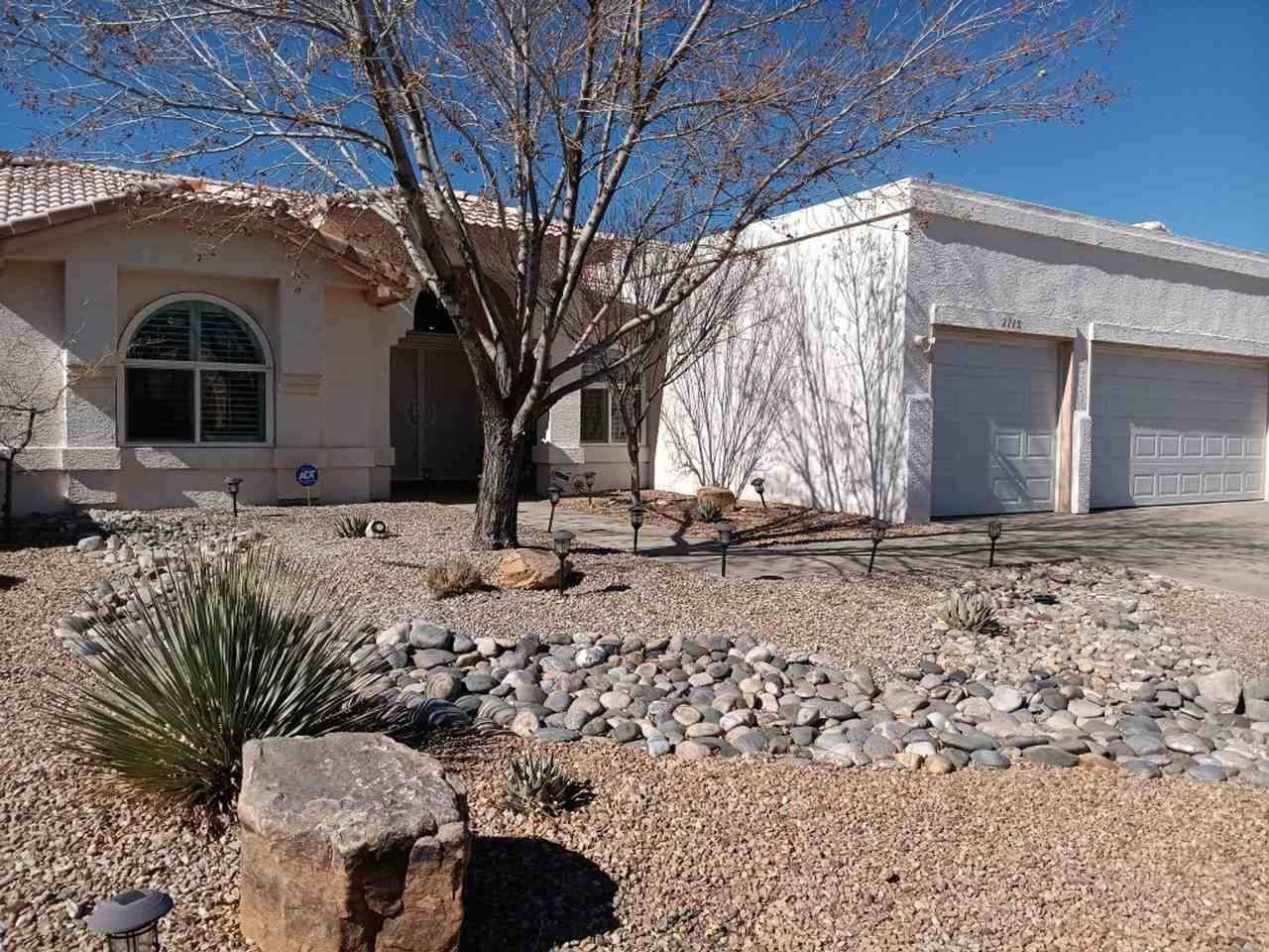 2115 Corte De Chamisa Nw - Photo 2 of 25