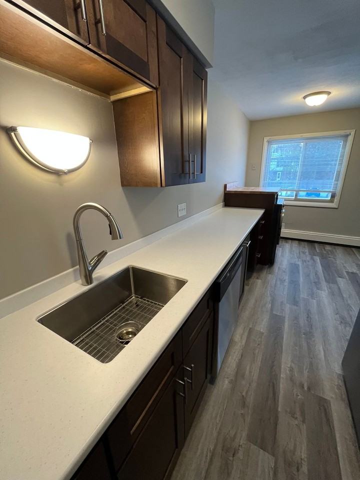 1807 E 3rd St #16 - Photo 6 of 19