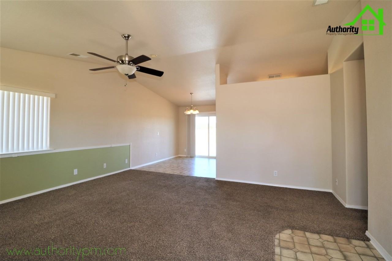 3614 Kimball Plains Rd - Photo 3 of 24