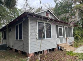 318 Sw 3rd Ave - Photo 1 of 1