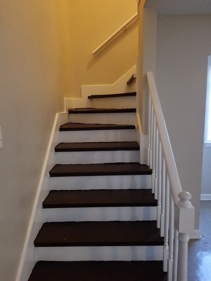 7854 Sand St - Photo 5 of 13