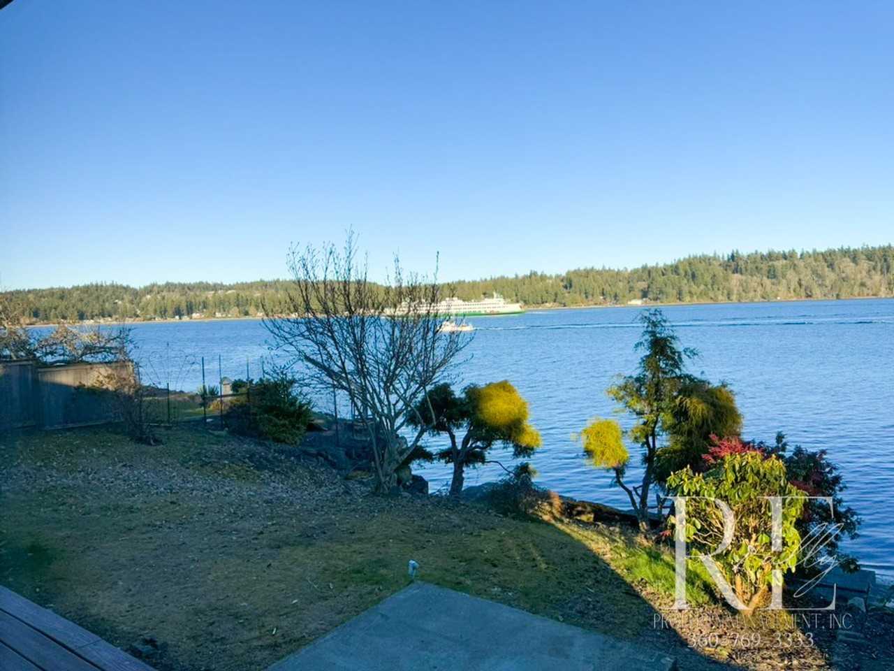 5765 Watauga Beach Dr E - Photo 5 of 32