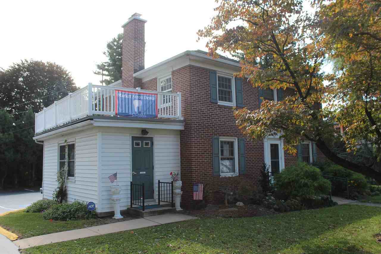 1820 E Market St - Photo 2 of 13