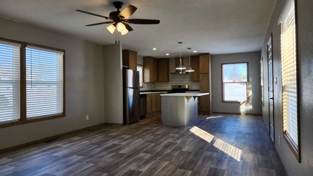 11 Andreasen Dr - Photo 3 of 21