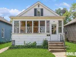 featured image of 1325 W 14th St