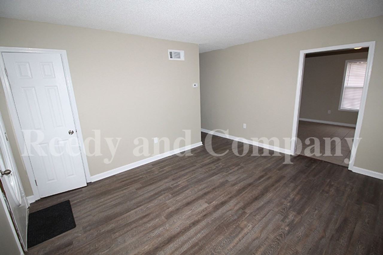 8217 Penny Lane - Photo 3 of 15