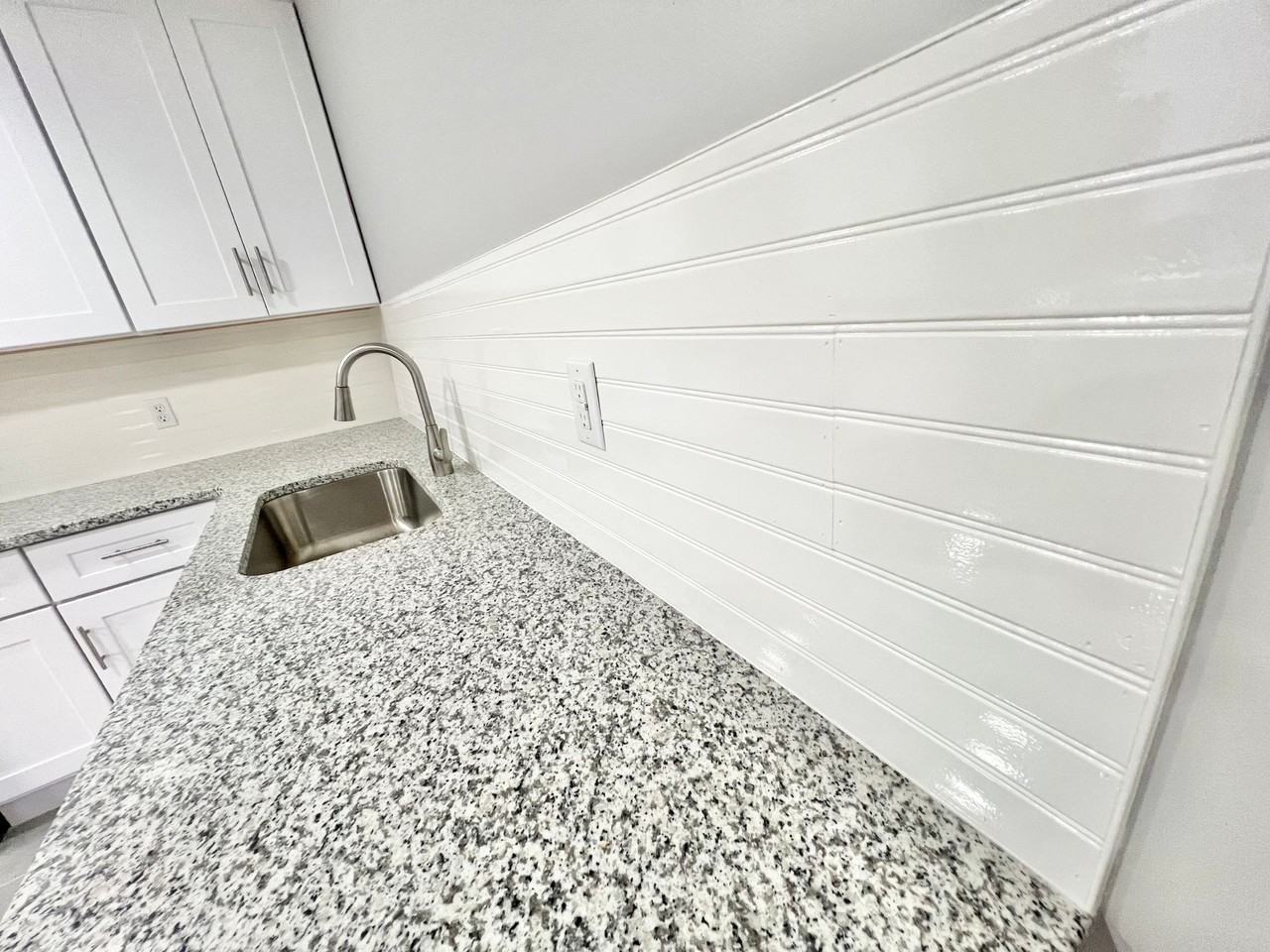 Meridian Apartments - Photo 7 of 14