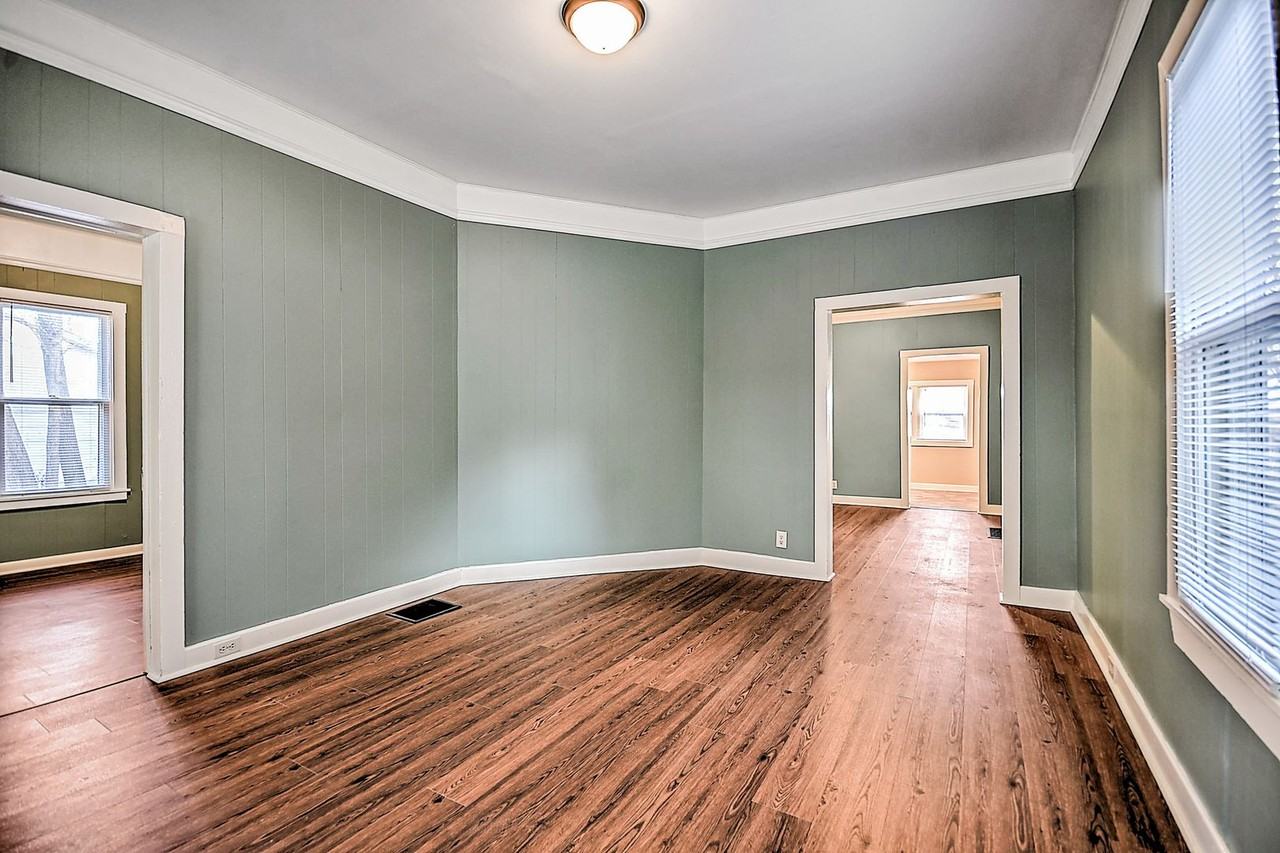 625 E Pine St - Photo 7 of 35