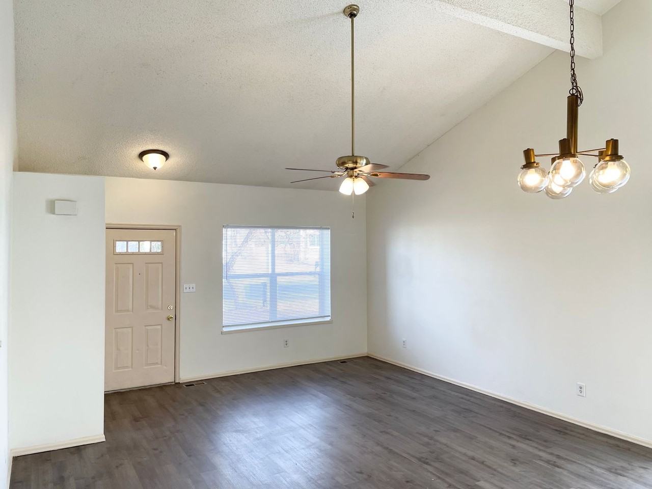 4575 Morning Mist Dr - Photo 3 of 15