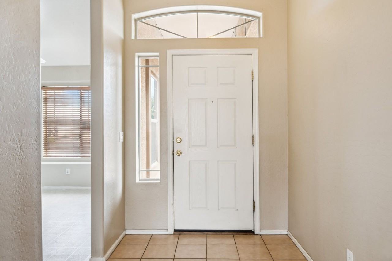 2159 W Jasper Butte Dr - Photo 4 of 30