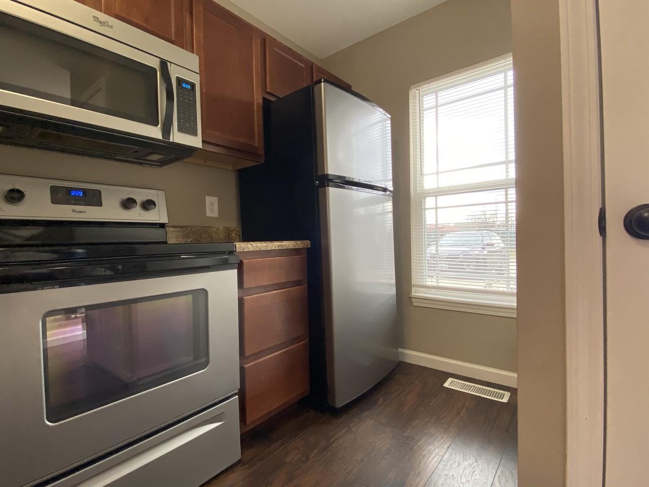 Trails Edge-BLD 2 - Photo 3 of 17