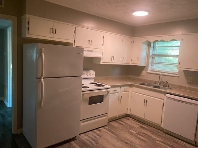 75 Sommerville Avenue - Photo 2 of 5