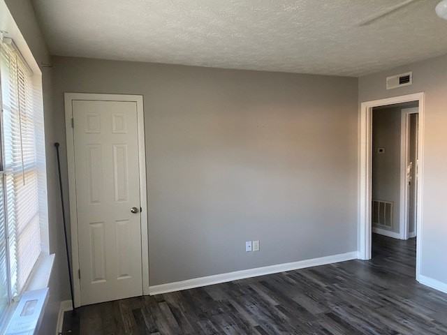 75 Sommerville Avenue - Photo 3 of 5