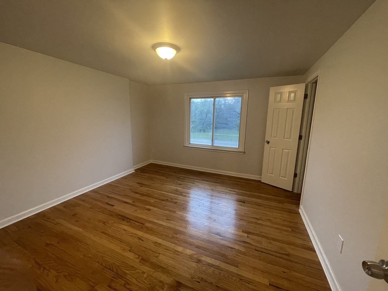 Martin Luther King Junior Boulevard South - Photo 6 of 18