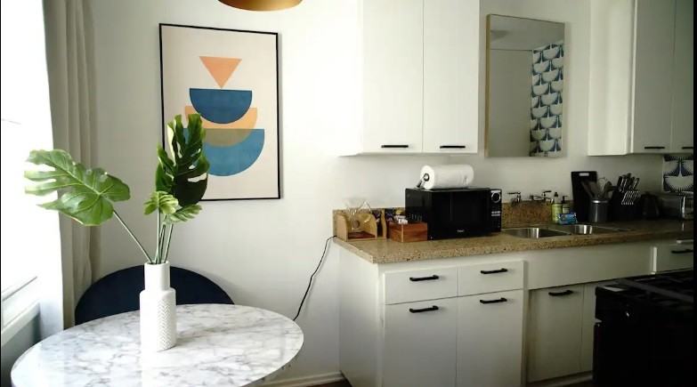 1750 Purdue Avenue #5 - Photo 6 of 15