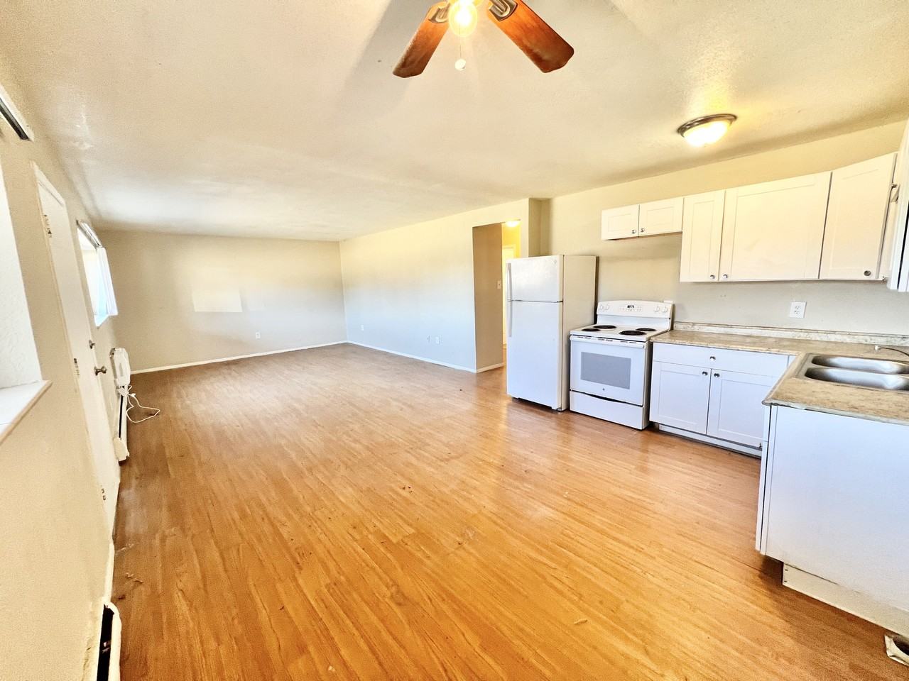 1690 EATON - Photo 5 of 24