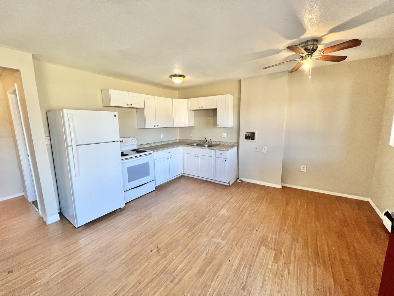 1690 EATON - Photo 7 of 24