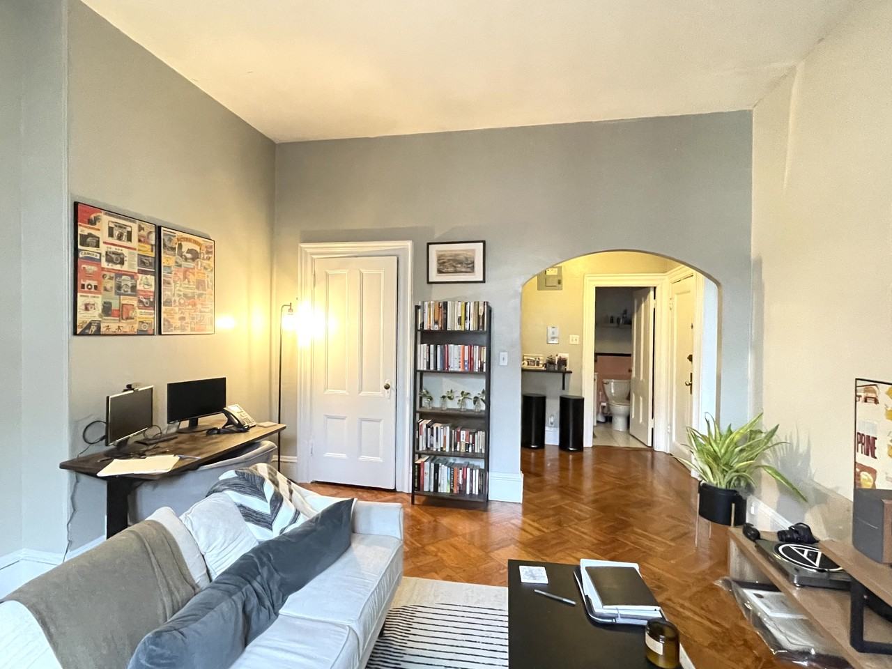 131 Newbury St #4A - Photo 4 of 10