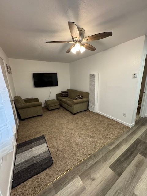 202 S Park Ave #212 - Photo 6 of 10