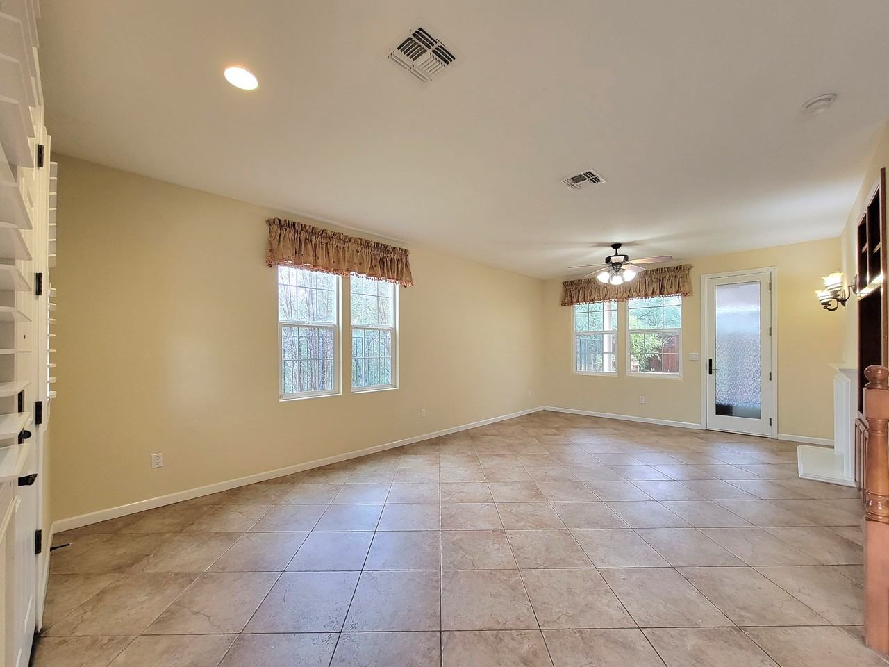 205 Barnhill Dr #NA - Photo 3 of 22