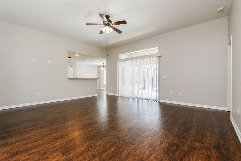 2415 Pine Chase Cir - Photo 4 of 16