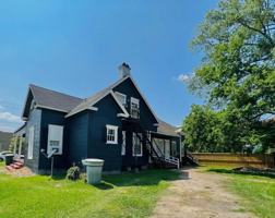 featured image of 1142 Lyle Street