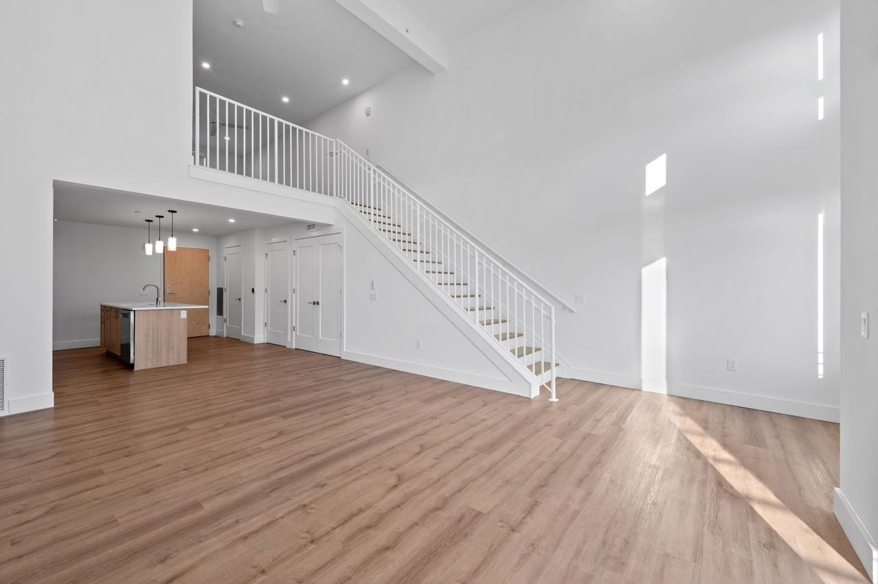 Metropolitan Narberth Square - Photo 3 of 49