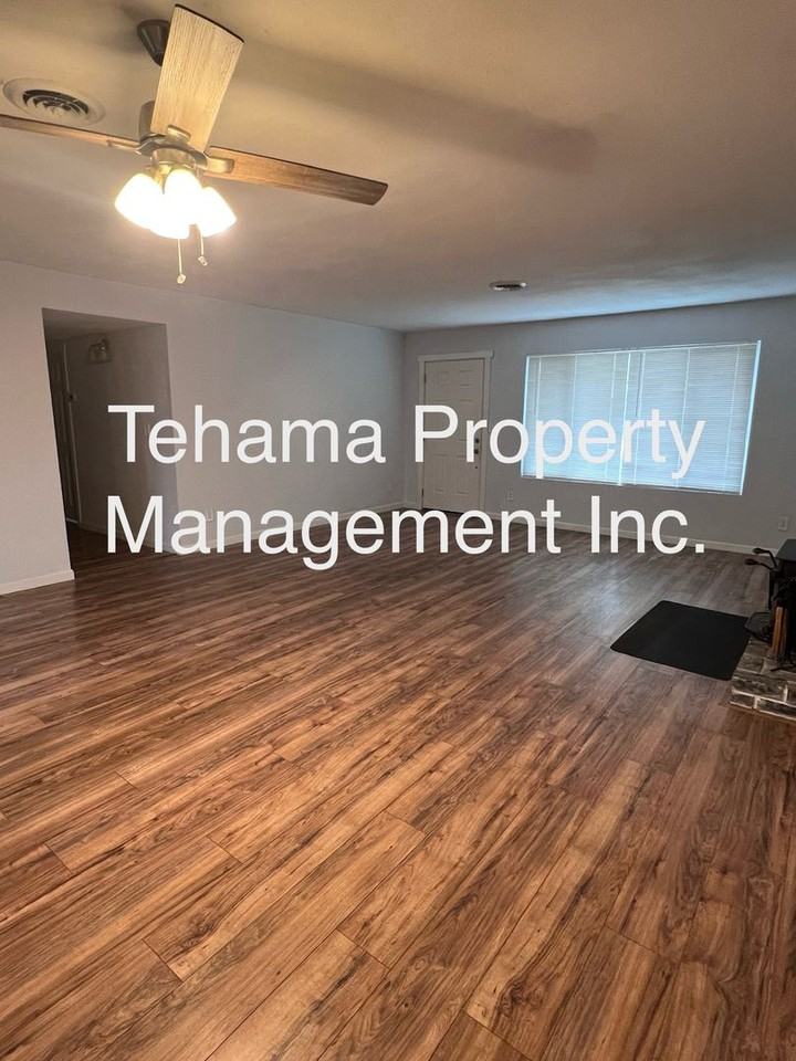 13519 Evelyn St - Photo 3 of 22