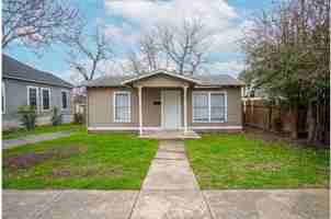 featured image of 838 Nevada St