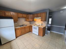 featured image of 420 E Bryan St