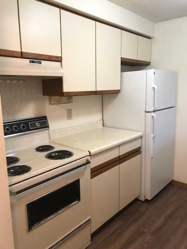 Benton Condos LLC - Photo 3 of 4