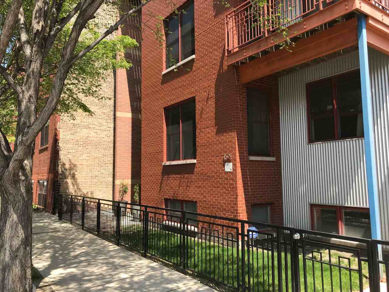 1621 S. Carpenter - Photo 3 of 11