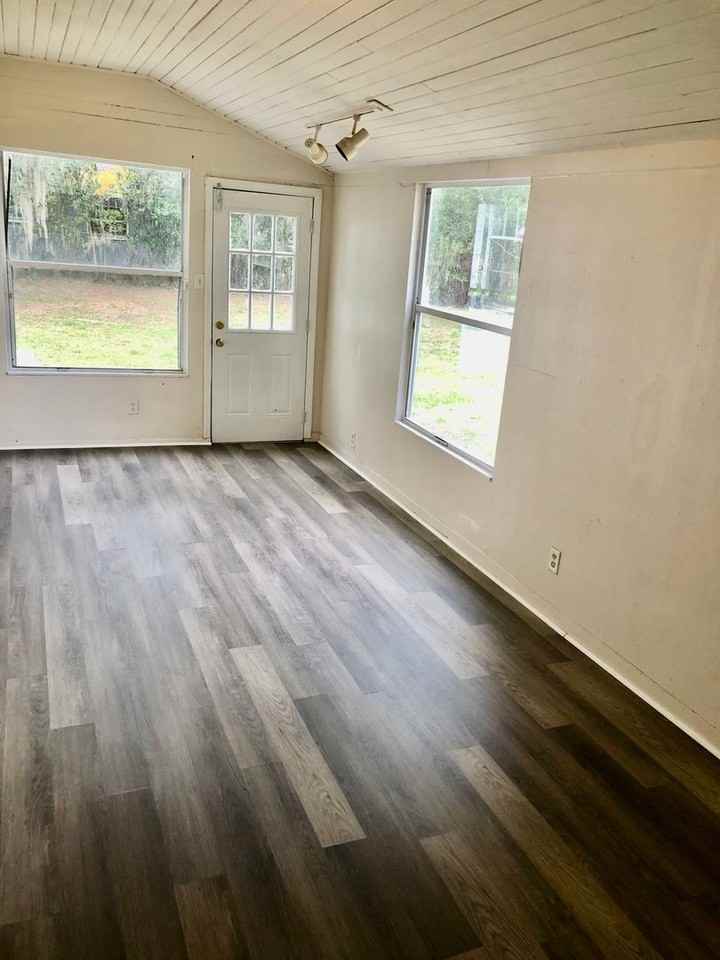 1409 Fern Pl - Photo 3 of 17