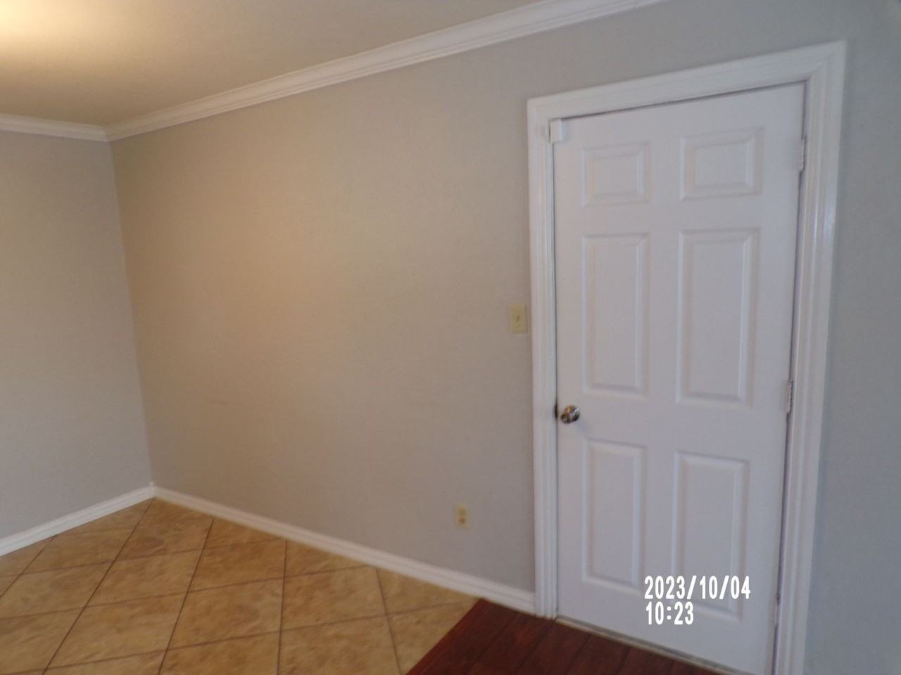 501 Nw 61st St - Photo 7 of 16