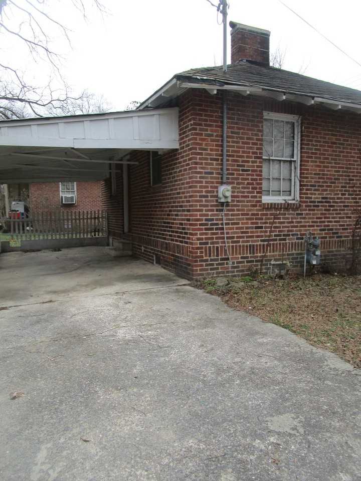 7 Green St Ne - Photo 4 of 13