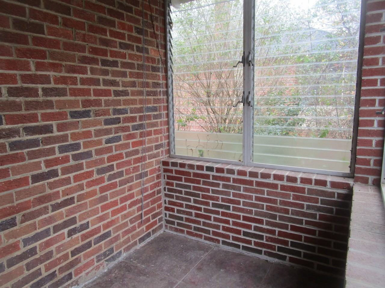 7 Green St Ne - Photo 6 of 13