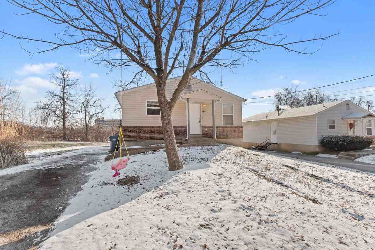 3652 E Edgar Ave - Photo 2 of 23
