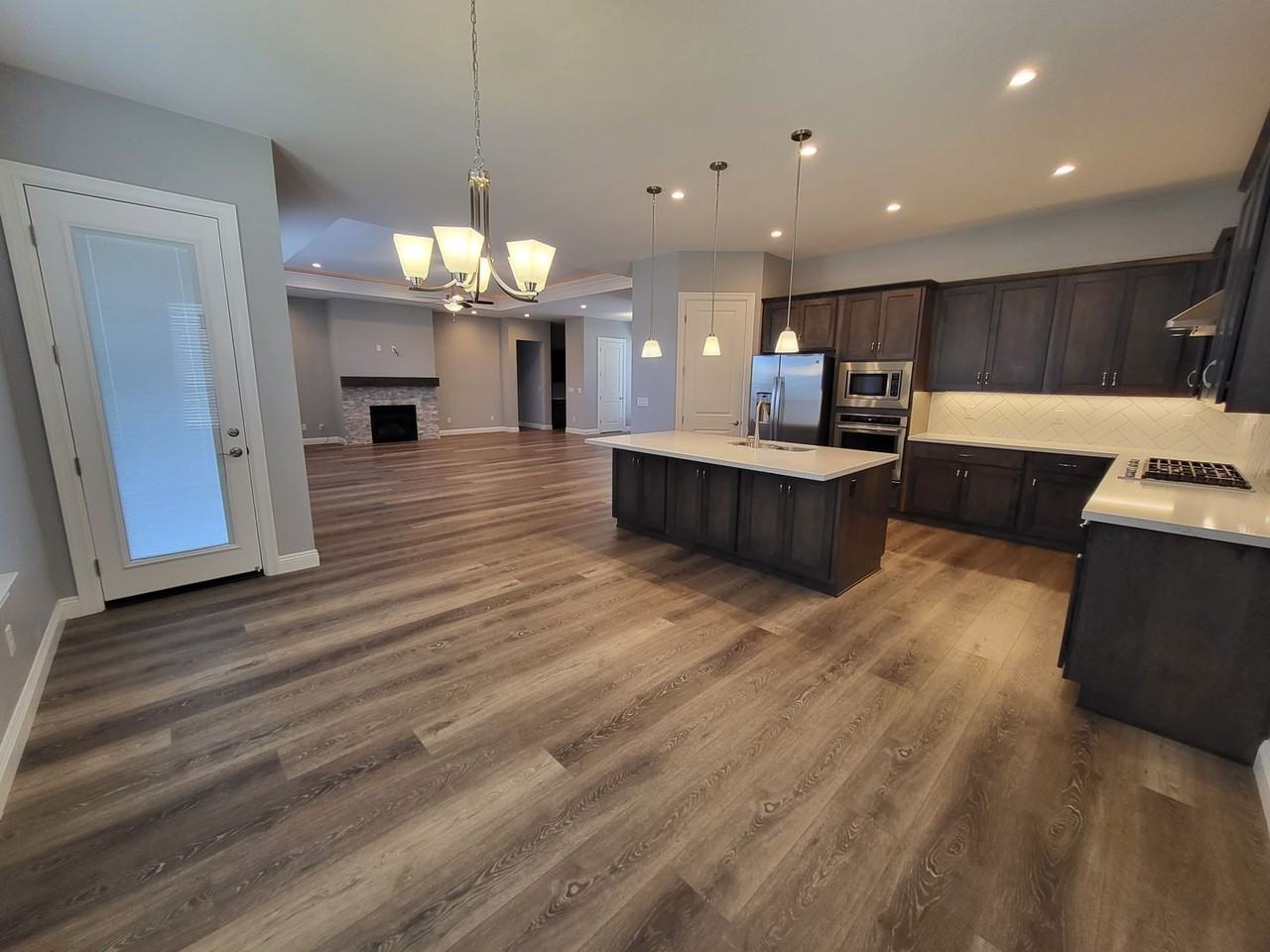 4113 Siena Dr - Photo 2 of 12