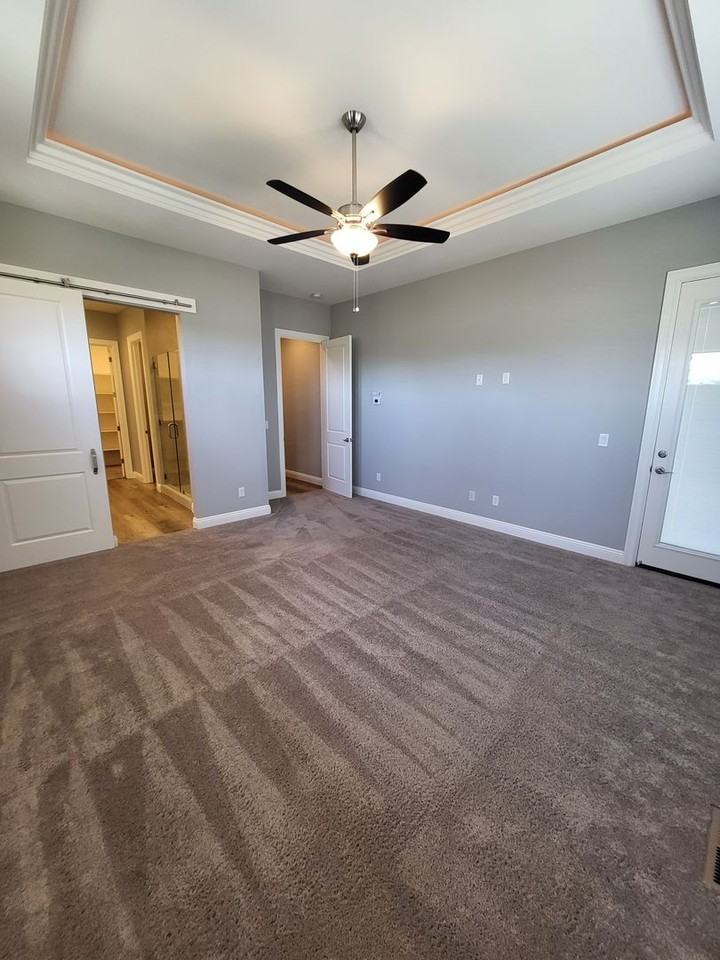 4113 Siena Dr - Photo 4 of 12