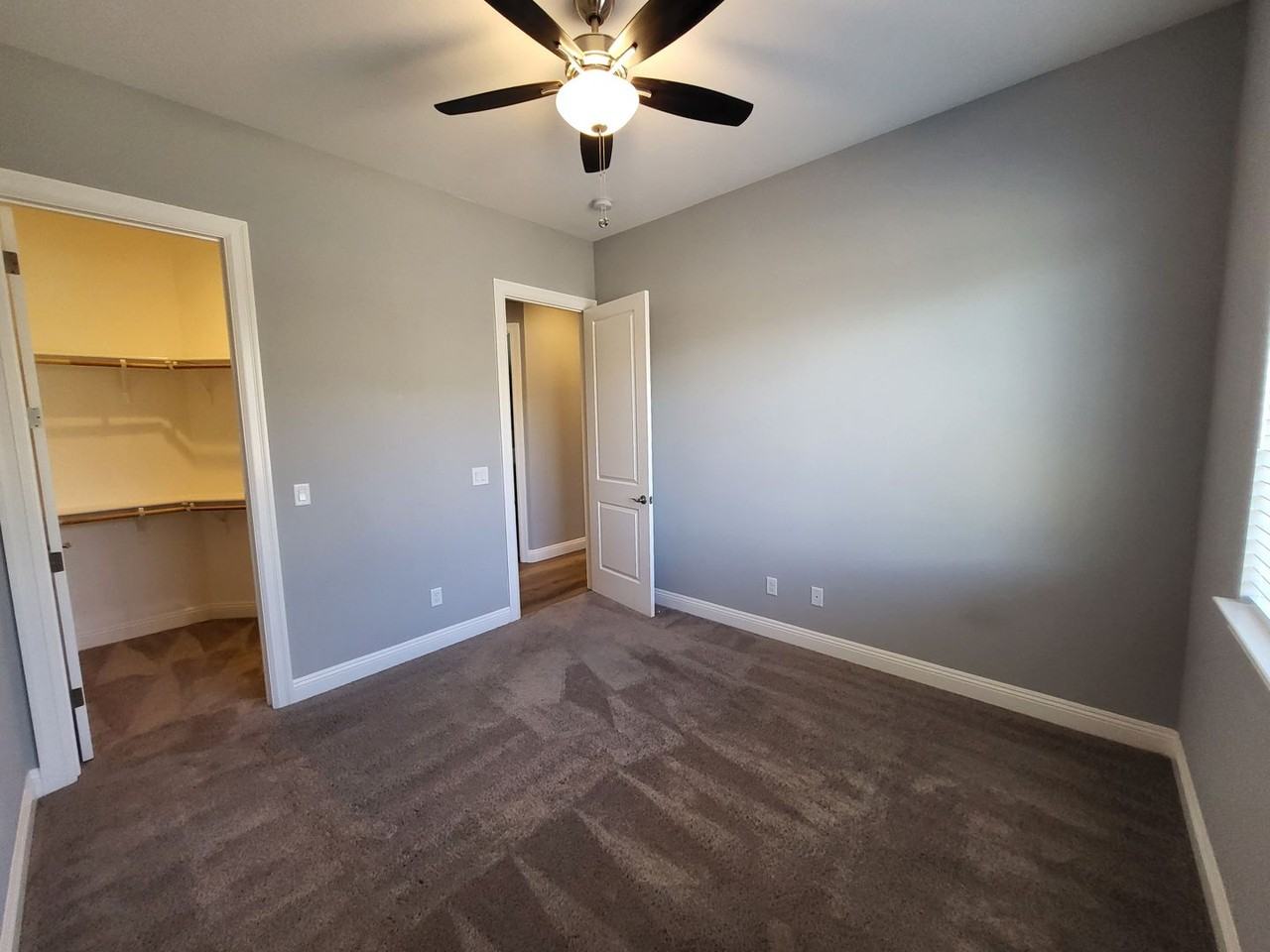 4113 Siena Dr - Photo 7 of 12