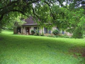 507 Colonial Cir - Photo 1 of 1