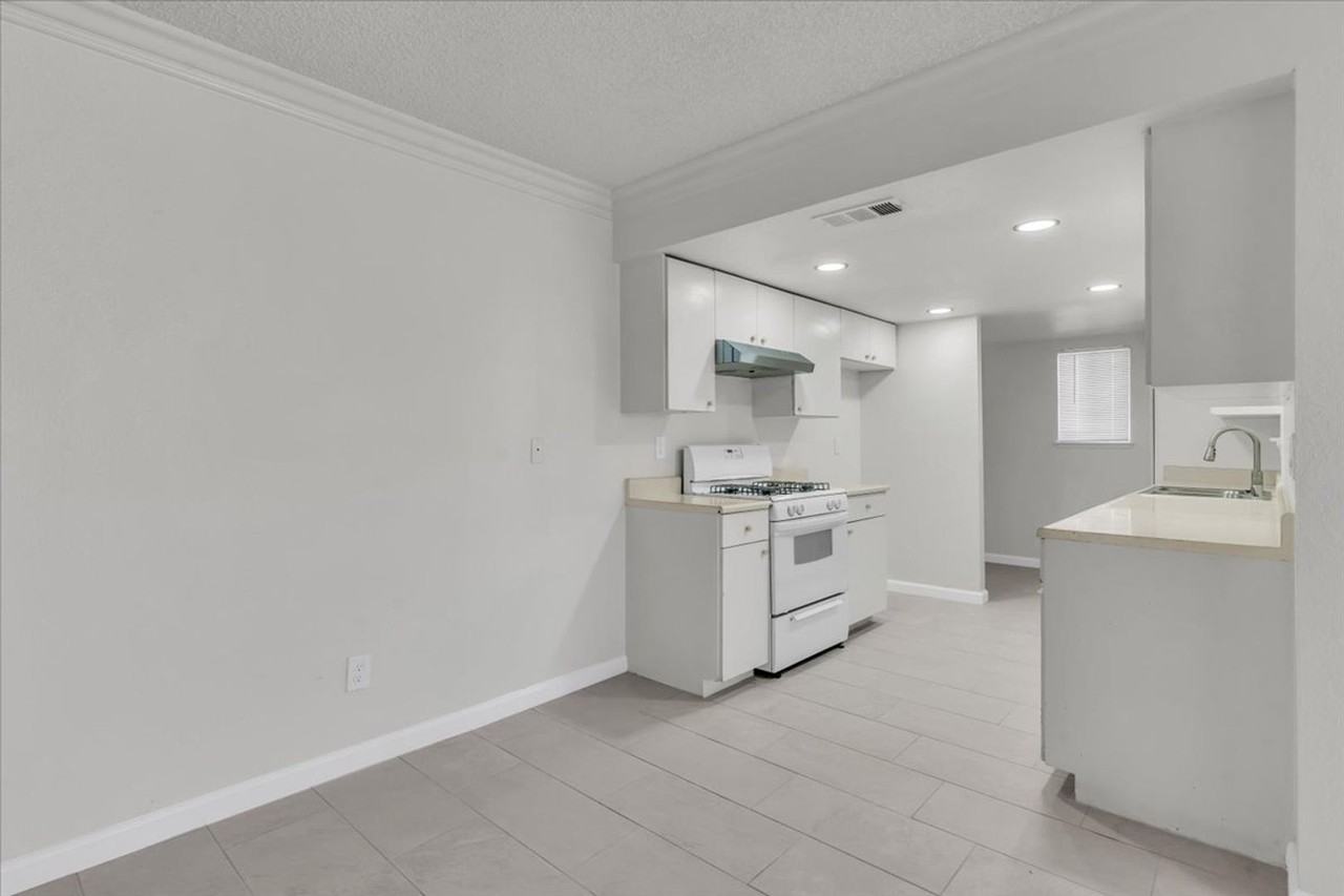 8922 I Ave - Photo 7 of 17